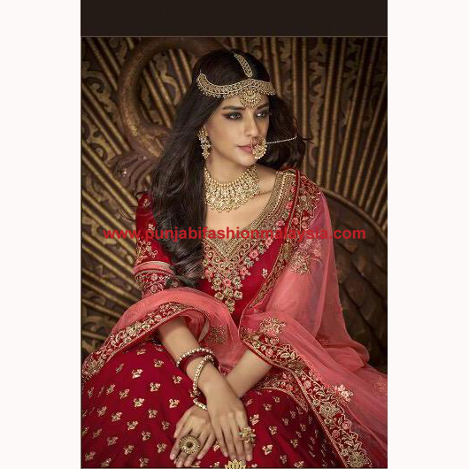 cat-red-lehenga.png
